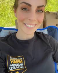 Laura Maloney's Instagram, Twitter & Facebook