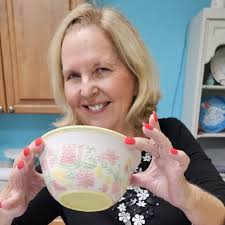 💛 🎨 Thank you to the following groups for providing or painting bowls for  the 11th Annual Empty Bowls Palm Beach this Friday, February 23rd! Art of  Hair Academy Christa McAuliffe Middle