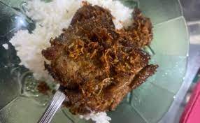 Taruh empal goreng di atas piring saji, hidangkan. Resep Empal Gepuk Presto 1 504 Resep Daging Empal Enak Cute766