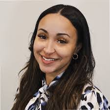 Candace Cottrell's Instagram, Twitter & Facebook