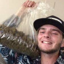 Rhett Davis (@RhettDavis4)