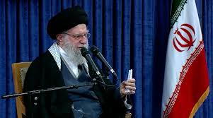 رهبر انقلاب: بازاری راست می‌گوید / با معترض حرف می‌زنیم اما اغتشاشگر...