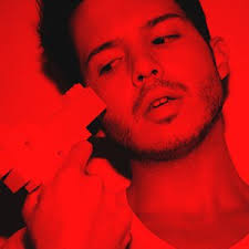 Lou Bliss の音楽、動画、統計および写真