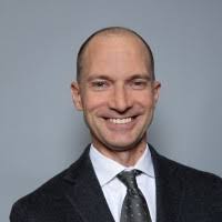 1900+ perfiles de «Sigmund»