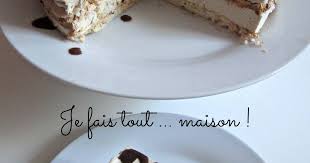 Un Gateau Glace Tres Facile A Faire Et Sans Sorbetiere Ce Dessert Glace Peut Etre Prepare Bien A L Avance Gateau Glace Glace Sans Sorbetiere Desserts Glaces