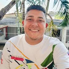 El hombre de la paz volverá junto a su primera dama 🫂 Nosotros Venceremos  🇻🇪👉🏼✌🏼🇻🇪