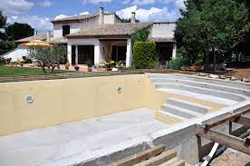 Check spelling or type a new query. Piscine Creusee Comment Faire A Quel Prix Constructeur Travaux