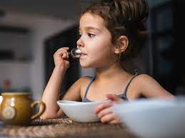 Round out the meal with raw carrot sticks, apple slices and a glass of milk. 25 Healthy Breakfast Ideas For Kids
