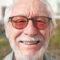 60+ perfiles de «Mackowiak»