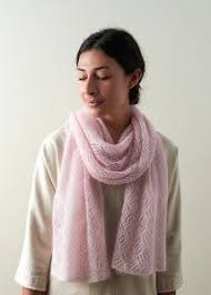 This pattern is particularly wonderful for playing with color, because the four colorblocks are created by holding two strands of loft together. Knitting Patterns Galore Mohair 565 Free Patterns