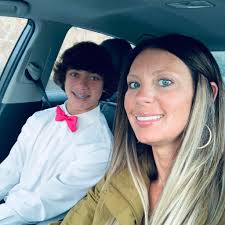 What is a good aloe vera gel for sunburn?