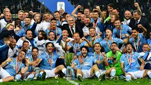 Juventus berhasil mengangkat trofi piala super italia. Daftar Juara Piala Super Italia 1988 2019 Goal Com