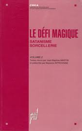 Il observe un convoi de navires traverser la seine; Le Defi Magique Volume 2 Sociopathy Of Satanists Presses Universitaires De Lyon
