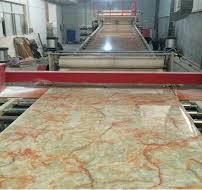 Chaîne de production de feuille de marbre de Faux de PVC CE, feuille de  marbre de PVC faisant la machine/extrudeuse de feuille en plastique