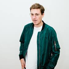 While at the university, kevin became involved with bedlam theatre, the university's student theatre company. Kevin Albrecht Bei Guten Podcasts Weiss Ich Noch Wann Und Wo Ich Sie Gehort Habe Podcast Liebe