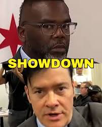 🚨 Woke Chicago Mayor HURLES INSULT at reporter for asking common-sense  questions