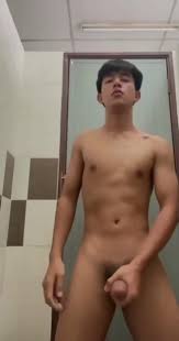 Muscular guy wants - ThisVid.com