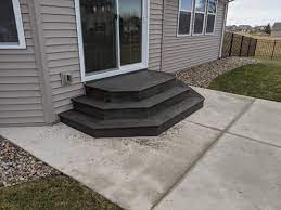 Trex Stairs In Clam Shell By Creative Decks Landscaping Patio Steps Concrete Patio Designs Patio Stairs