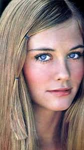 Happy Birthday! Cybill Lynne Shepherd (born February 18, 1950) #the80s...