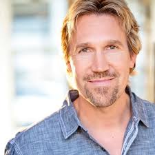 David A.R. White (@davidarwhite) • Instagram photos and videos