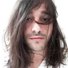 Vic Ferreira's Instagram, Twitter & Facebook