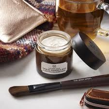 Daretomask Tonight With The 100 Vegetarian Chinese Ginseng Rice Clarifying Polishing Mask For Illuminate Body Shop At Home Body Shop Skincare The Body Shop