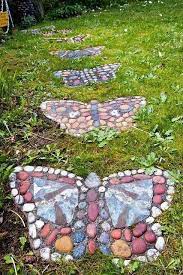 How To Make Diy Garden Stepping Stones The Garden Glove Diy Garden Stepping Stones Stepping Stones Diy Garden Crafts