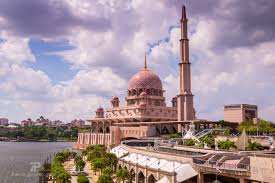 Putrajaya, is the new administrative centre of the federal government. The Story Of Putra Mosque In Putrajaya Malaysia Peakd