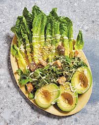 What to serve with grilled chicken wings. What Goes With Wings 40 Sides To Serve With Chicken Wings Purewow