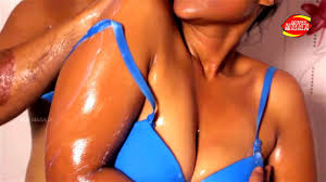 Watch Aunty bath...so hot - Milf, Indian, Striptease Porn - SpankBang