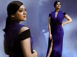 Sur Nava Dhyas Nava Fame Spruha Joshi Mesmerizes In The High Thigh Slit Gown See Pic Times Of India The marathi beauty is known for her unique fashion sense and never fails to impress her fans sartorial choices. sur nava dhyas nava fame spruha joshi