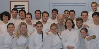 Con su pasión, belleza y entusiasmo por el buen vivir, descubrir españa es un continuo alternarse de sensaciones diferentes: Top 10 De Las Mejores Escuelas De Hosteleria En Espana En 2019