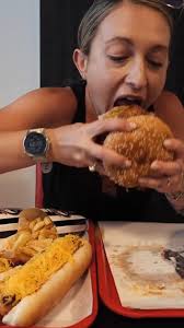 For my first ever food challenge in Hungary, we stopped in at Black Cab  Burgers in Budapest to attempt their new "Giga Menu Challenge"!