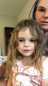 Carrie Passmore's Instagram, Twitter & Facebook