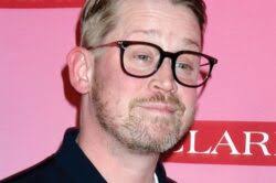 Kathy Lyons shares musical bond with guitar-pickin' hubby