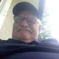 Larry Wellspring's Instagram, Twitter & Facebook