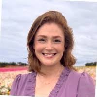 Taylor Cates's Instagram, Twitter & Facebook