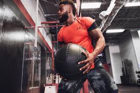 The great thing about fitness apparel on instagram is that you can admire it and then own it at the click of a button. 20 Best Gym And Activewear Clothing Brands For Men Man Of Many