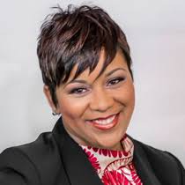 Sonja Lowe's Instagram, Twitter & Facebook