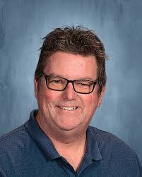 Shana Carr's Instagram, Twitter & Facebook