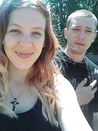 Can someone pleace remove the leadroape and my hand?