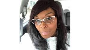 Nicole Pope's Instagram, Twitter & Facebook