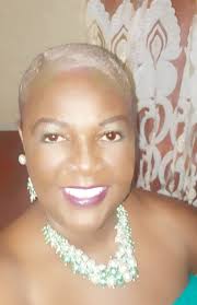 December is coming up...don't act like a stupid🙄 and go put blond in your  hair🤣🤣