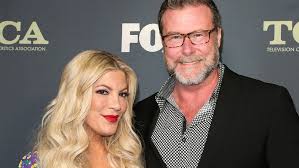 Tori spelling news, gossip, photos of tori spelling, biography, tori spelling boyfriend list 2016. Tori Spelling Says She And Dean Mcdermott Don T Share A Bed Amid Rumored Marital Strife Fox News