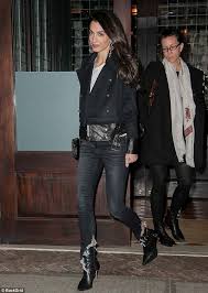 See more ideas about amal clooney, amal, amal alamuddin. 29 Amal Ideen Kleidung Amal Clooney Outfit