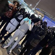 Listen to #TPL Philly Don't Dance by kacper in ty playlist online for free 