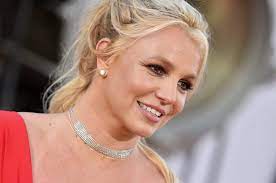 July 16, 2018 britney spears unveils her new unisex fragrance, prerogative view the original image. Britney Spears Mit Neuer Haarfarbe Bei Instagram Stylebook