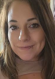 Cheryn Isbell's Instagram, Twitter & Facebook