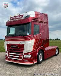 Image result for Red 1999 DAF