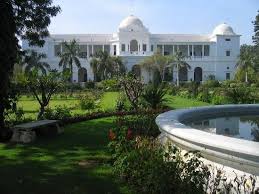 Saif Ali Khan Patudi Royal House Patudi Palace Gurgaon Bollywood Celebrities House Styles Mansions